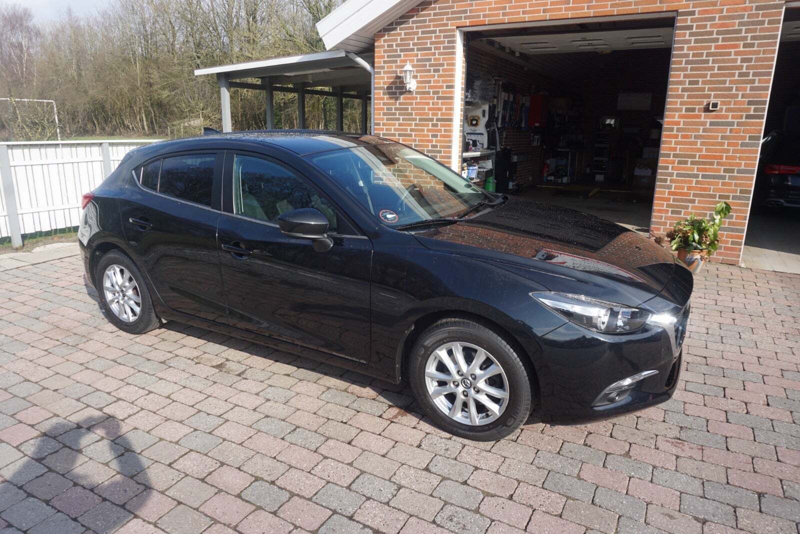 Mazda 3 2,0 SkyActiv-G 120 Vision