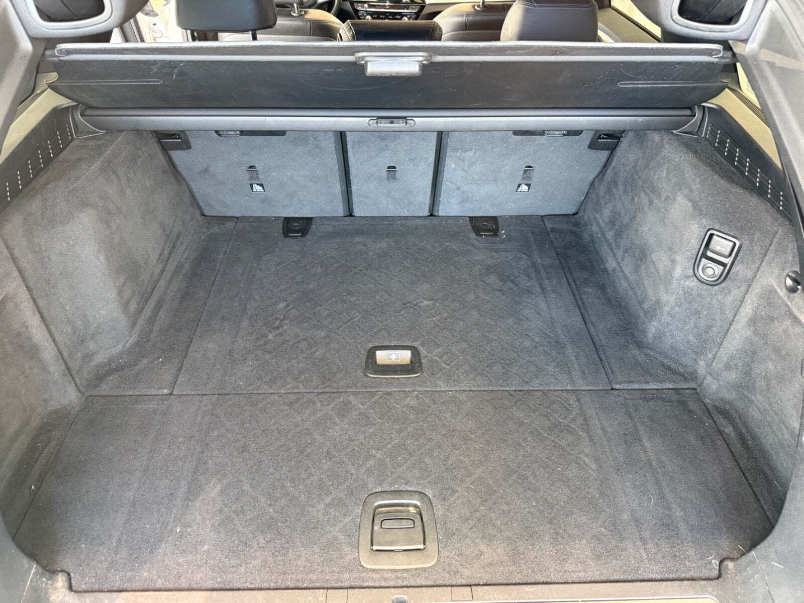 Hvid BMW 520d fra 2017