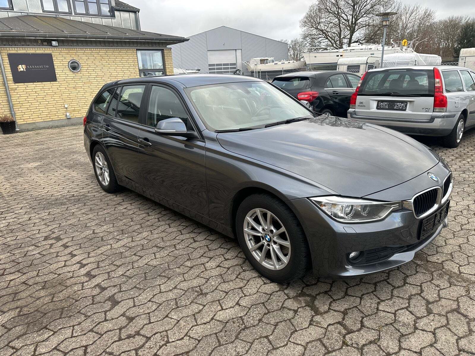 BMW 320d 2,0 Touring aut.