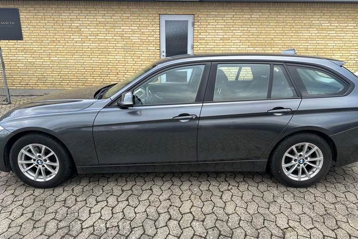 undefined BMW 320d fra 2014