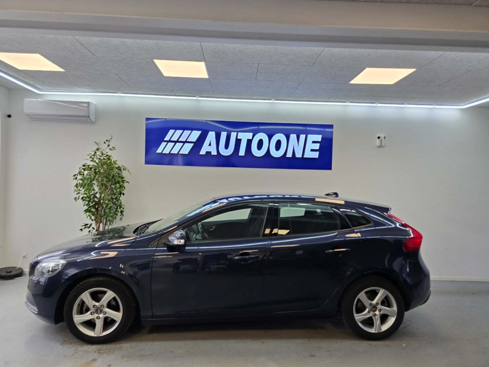 Volvo V40 1,6 D2 115 Kinetic