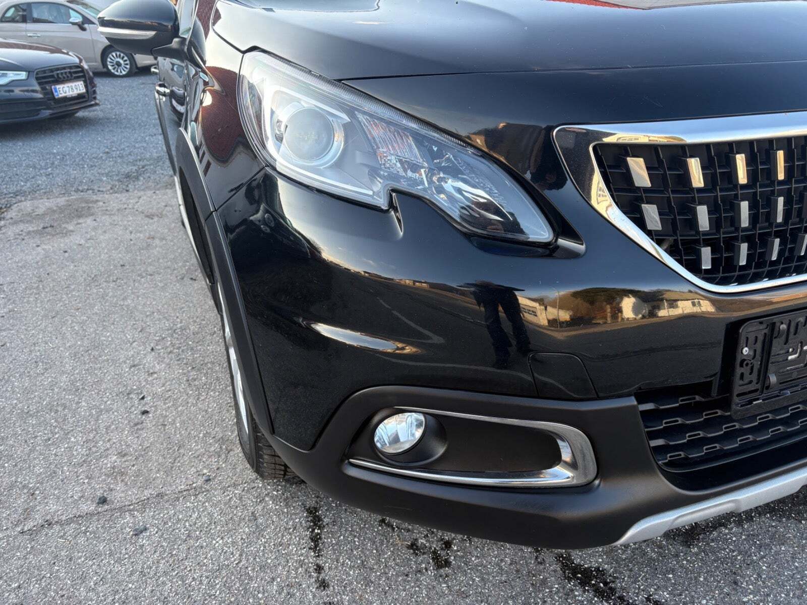 Peugeot 2008 1,6 BlueHDi 100 Allure