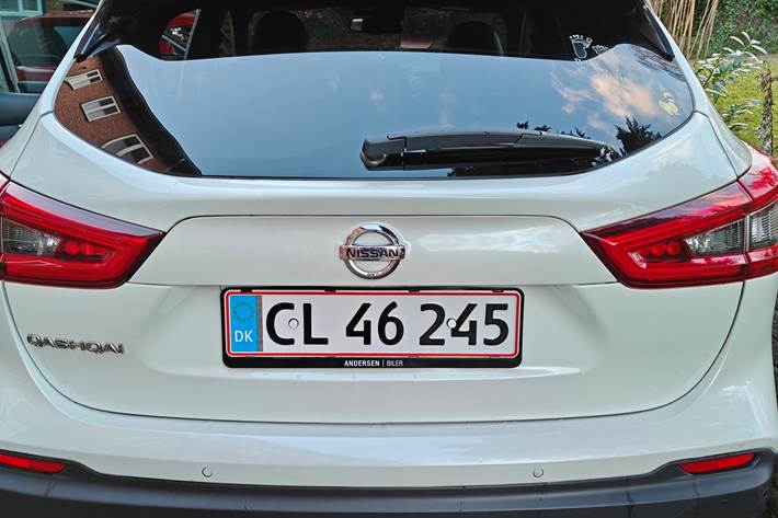 Hvid Nissan Qashqai fra 2018