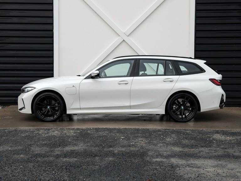 BMW 330e 2,0 Touring M-Sport aut.