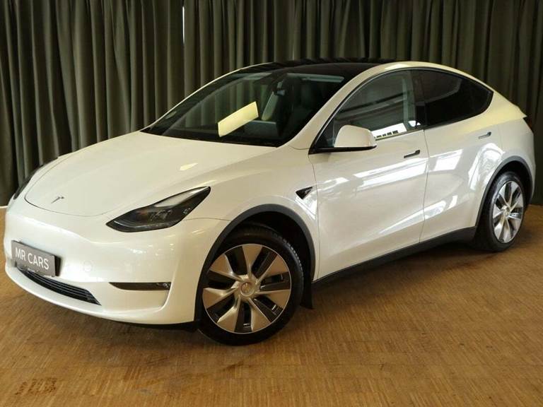 Tesla Model Y RWD