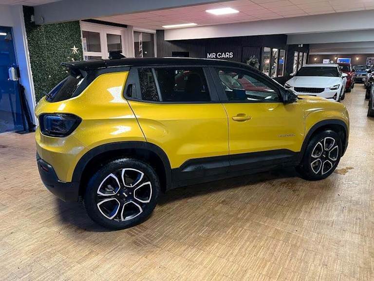 Jeep Avenger 54 1st Edition