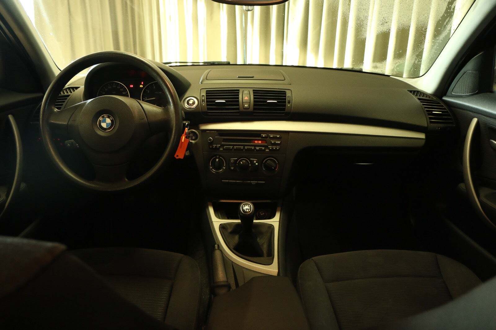 Grøn BMW 118i fra 2008