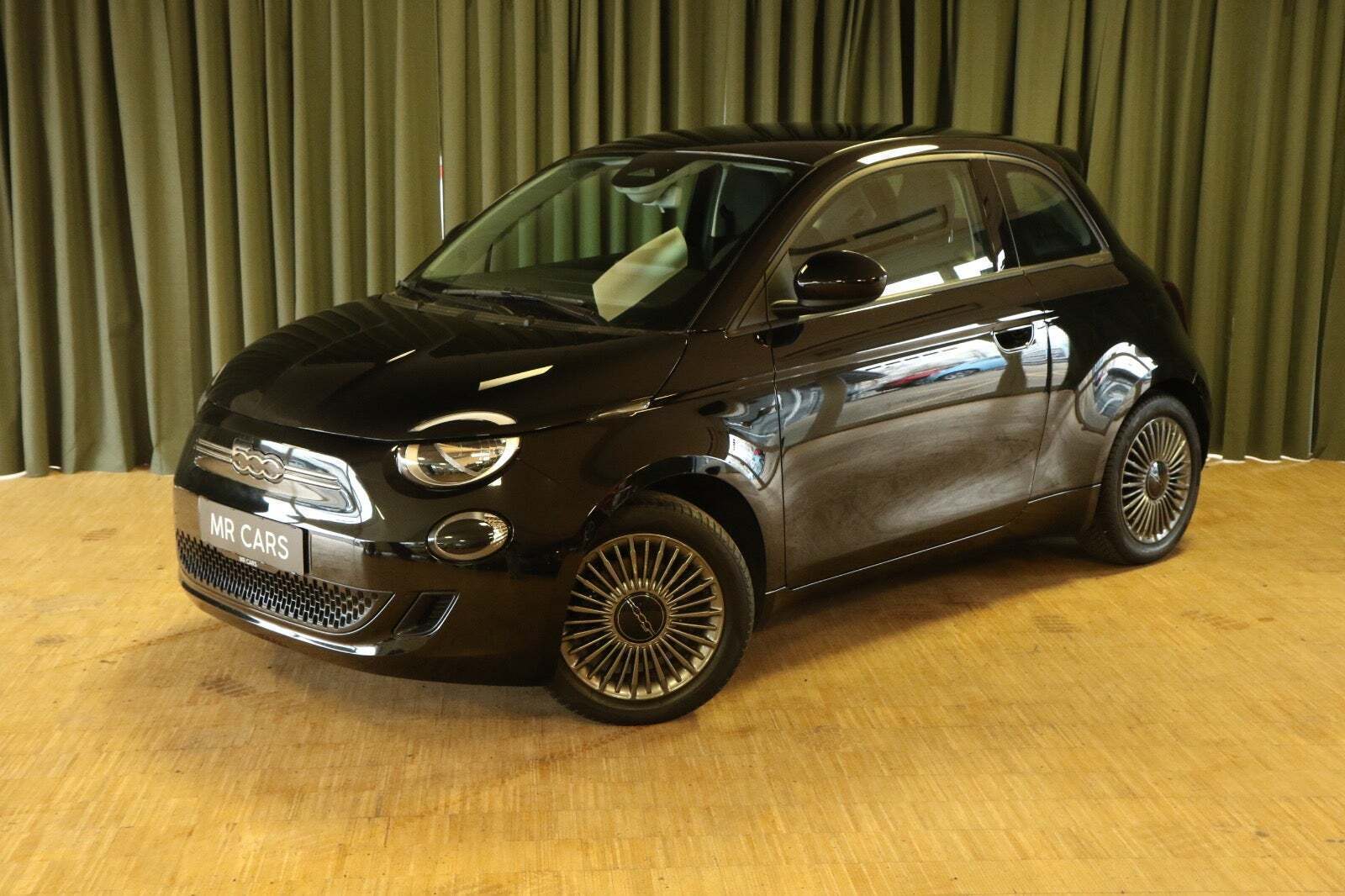 Fiat 500e 42 Icon