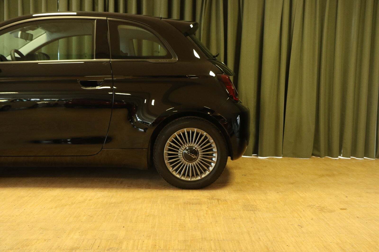 Fiat 500e 42 Icon