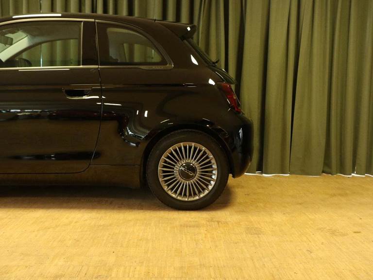 Fiat 500e 42 Icon