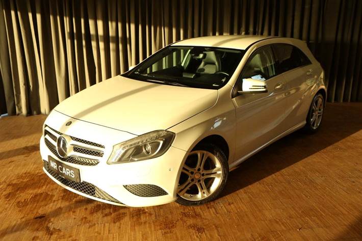Hvid Mercedes A180 fra 2012