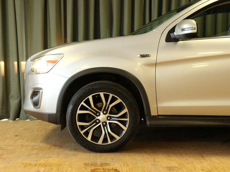 Mitsubishi ASX 1,6 Invite