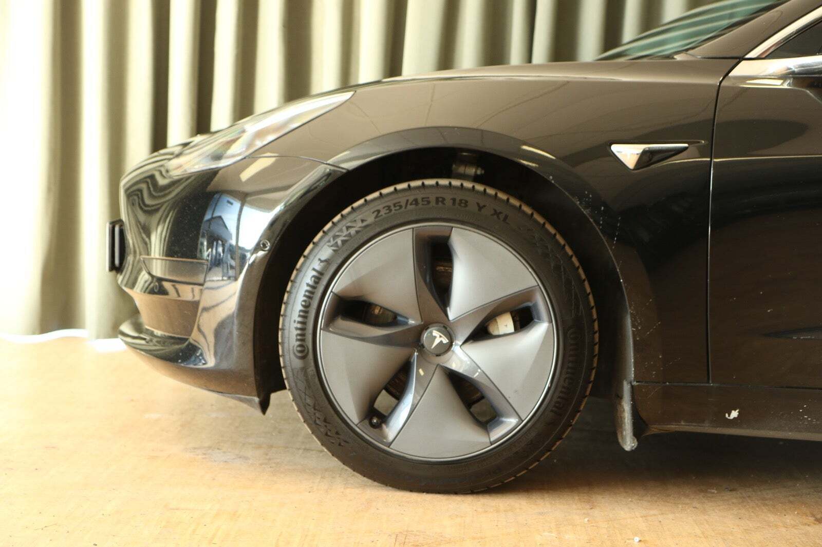 Tesla Model 3 Standard Range+ RWD