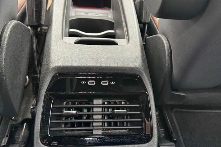 Hvid VW ID.4 fra 2021