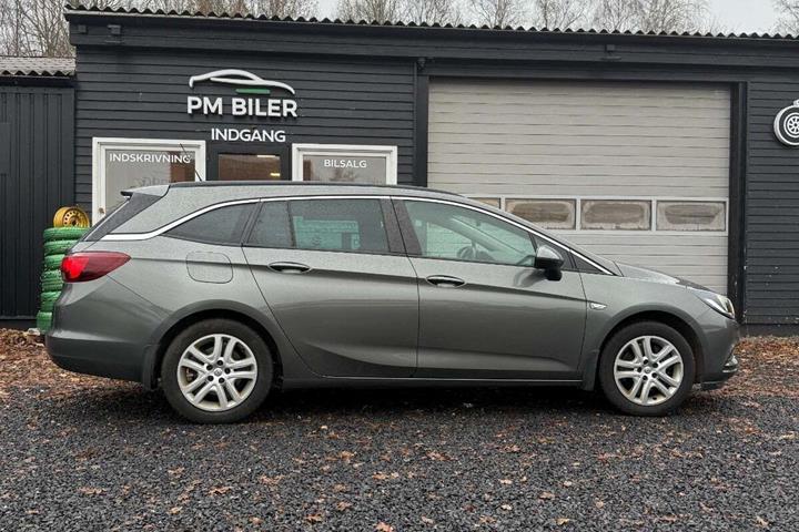 undefined Opel Astra fra 2019
