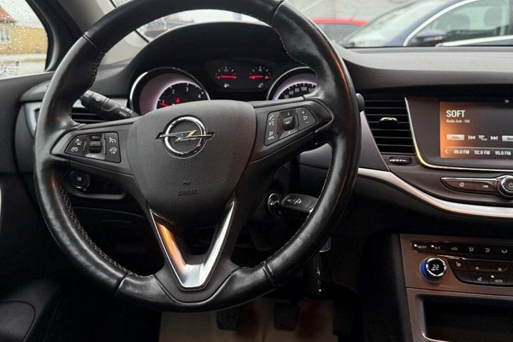 undefined Opel Astra fra 2019