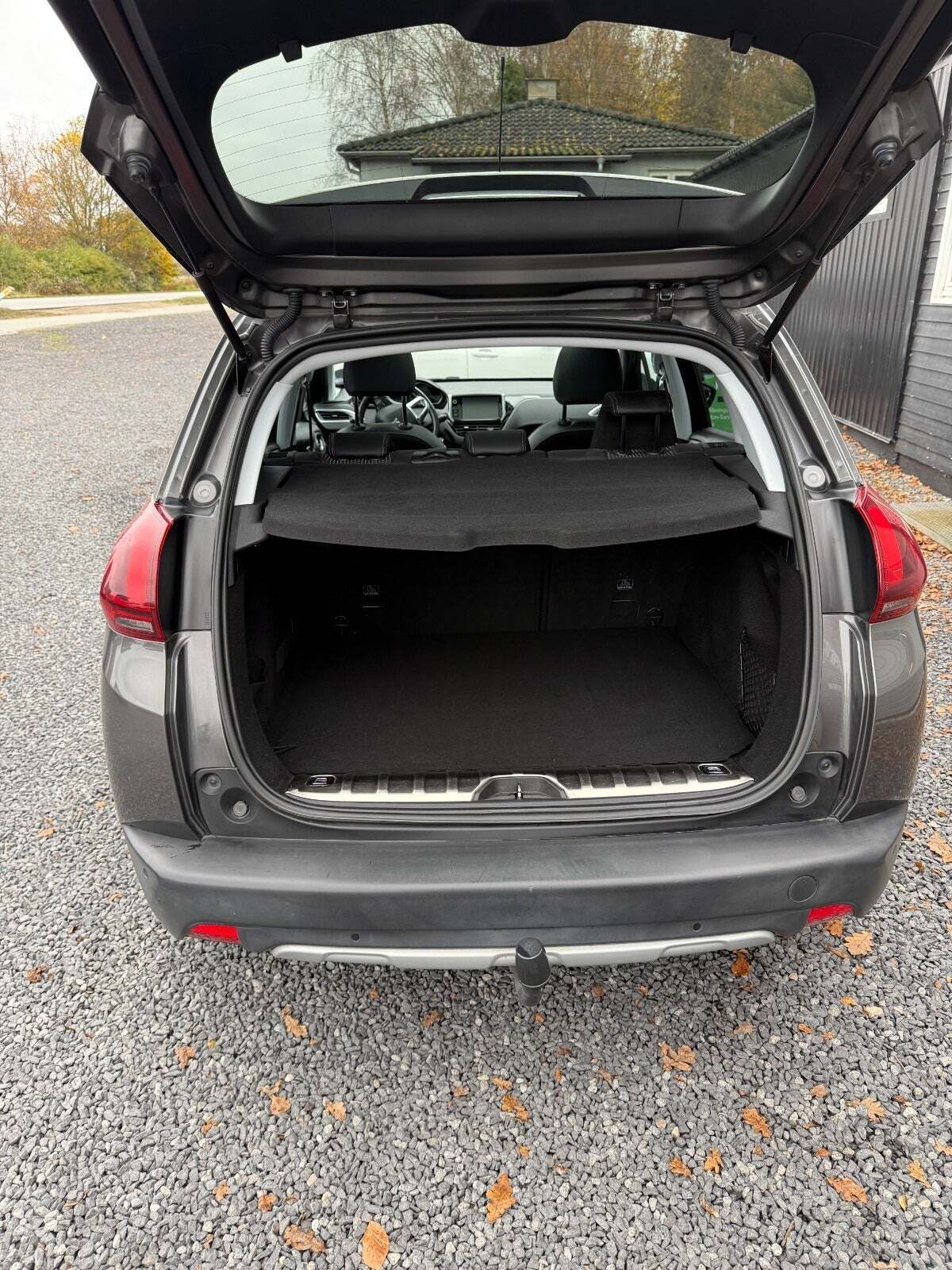 Peugeot 2008 1,2 e-THP 110 Allure