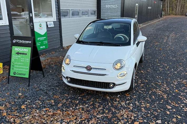 Gul Fiat 500 fra 2020