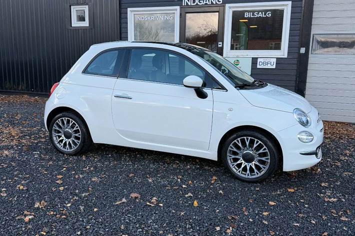 Gul Fiat 500 fra 2020