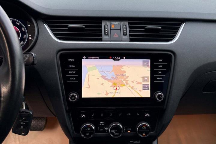 Hvid Skoda Octavia fra 2020