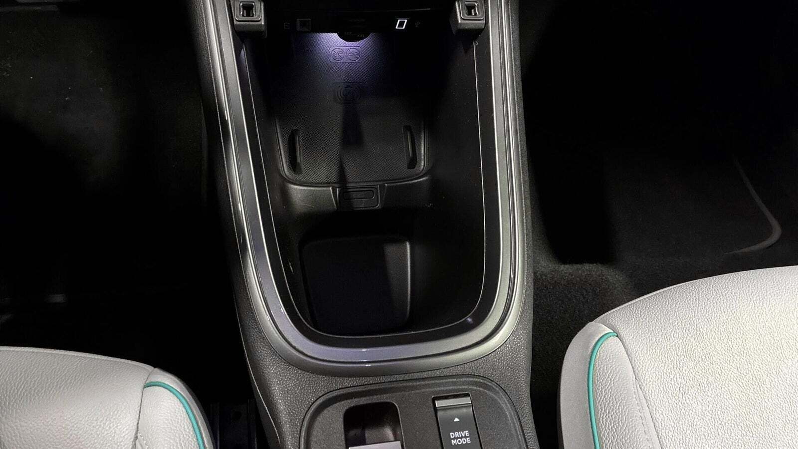 Grå Fiat 600e fra 2024