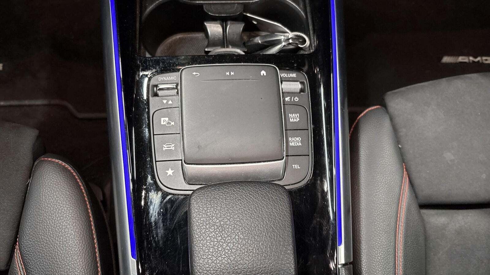 Grå Mercedes EQA250 fra 2021