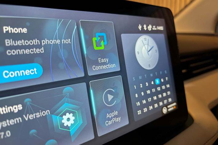 Hvid Aiways U5 fra 2022