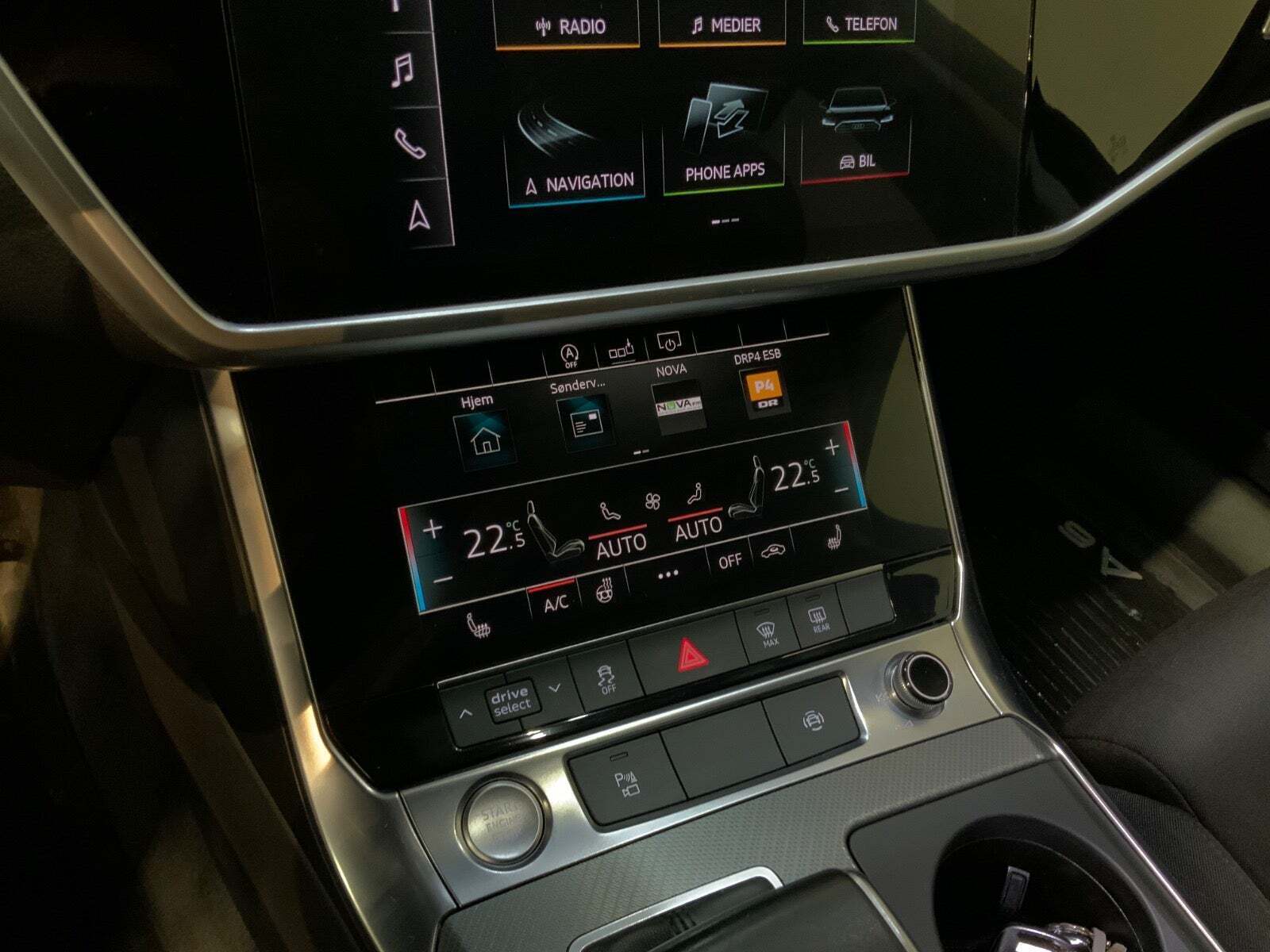 Grå Audi A6 fra 2020