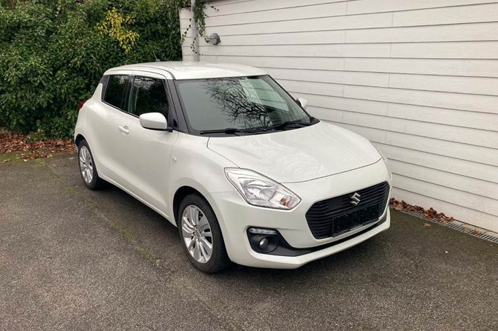 Hvid Suzuki Swift fra 2017
