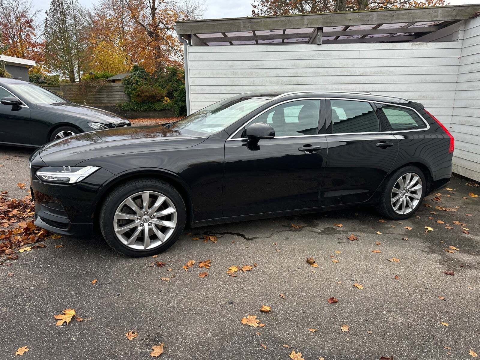 Volvo V90 2,0 T4 190 Momentum aut.