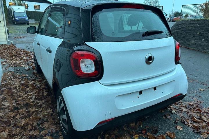Hvid Smart ForFour fra 2015