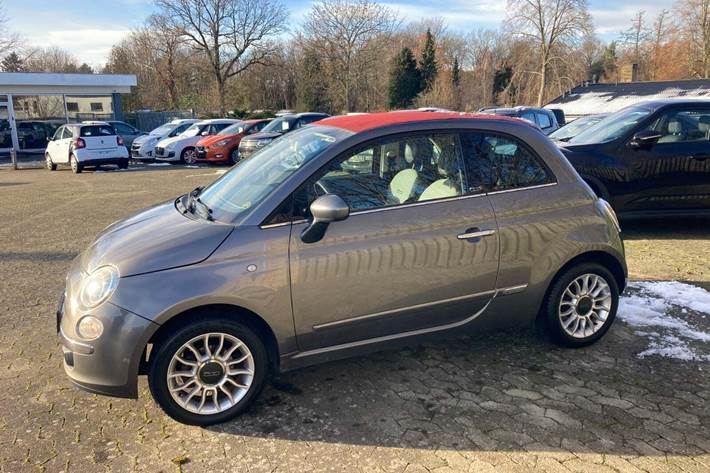 Grå Fiat 500C fra 2010