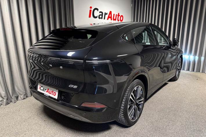 Sort Xpeng G6 fra 2024