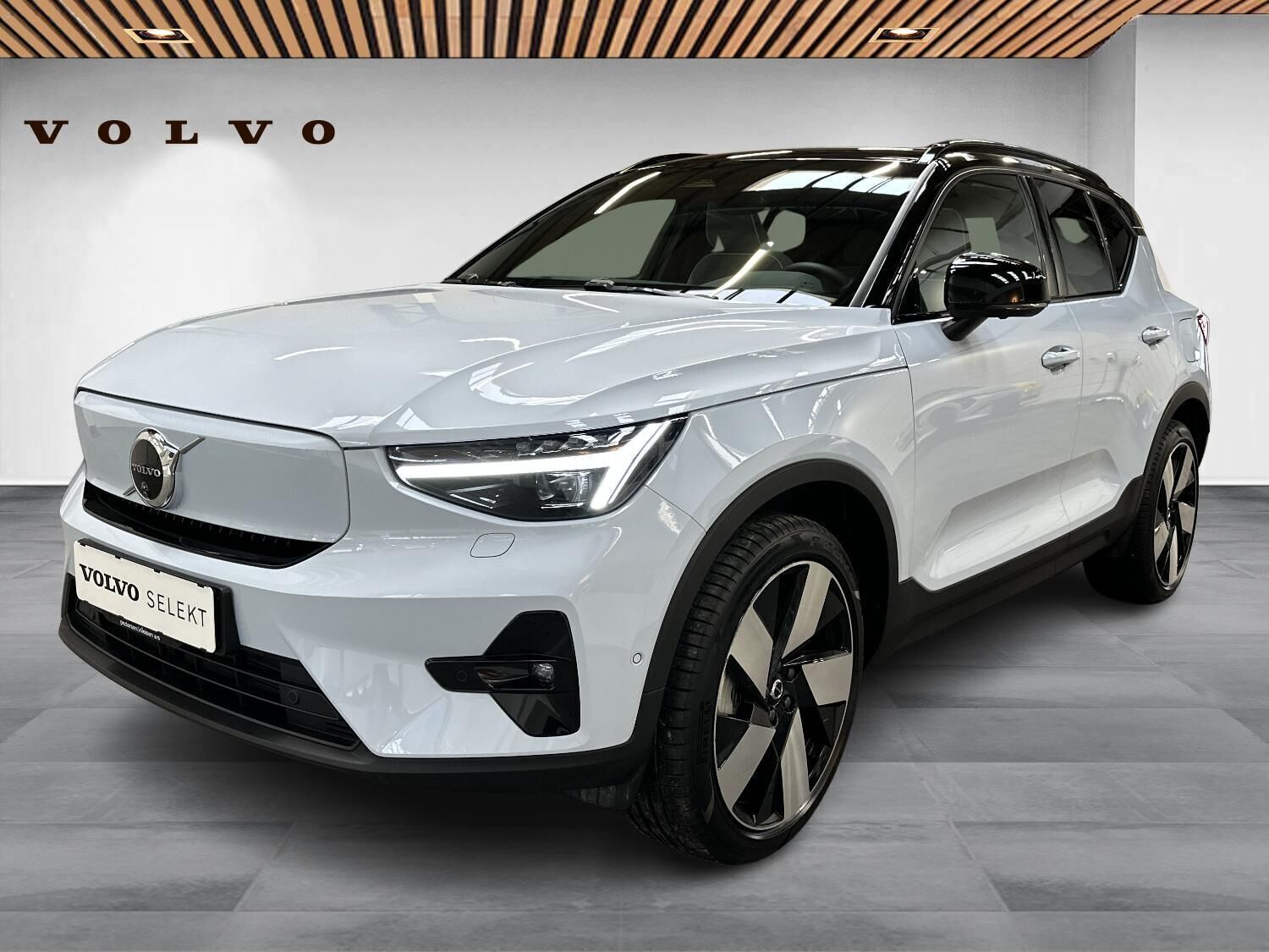 Volvo EX40 Single Motor Extended Range Ultra 252HK 5d Aut.