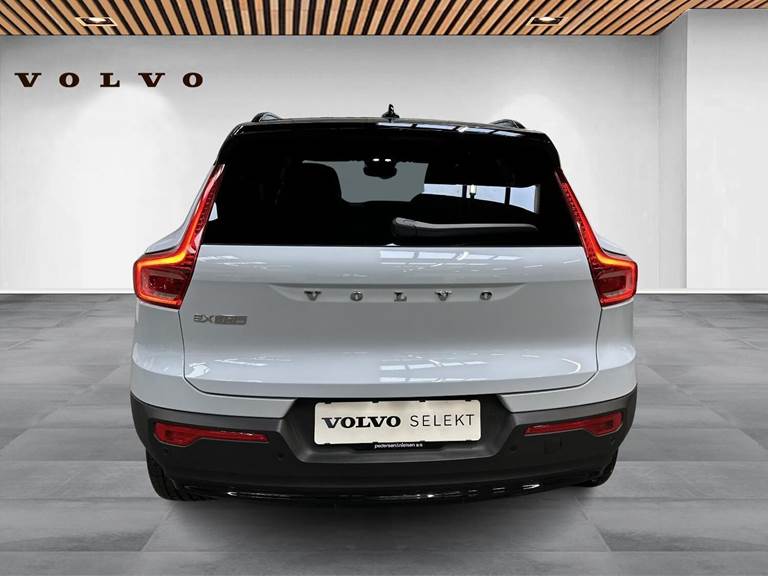 Volvo EX40 Single Motor Extended Range Ultra 252HK 5d Aut.