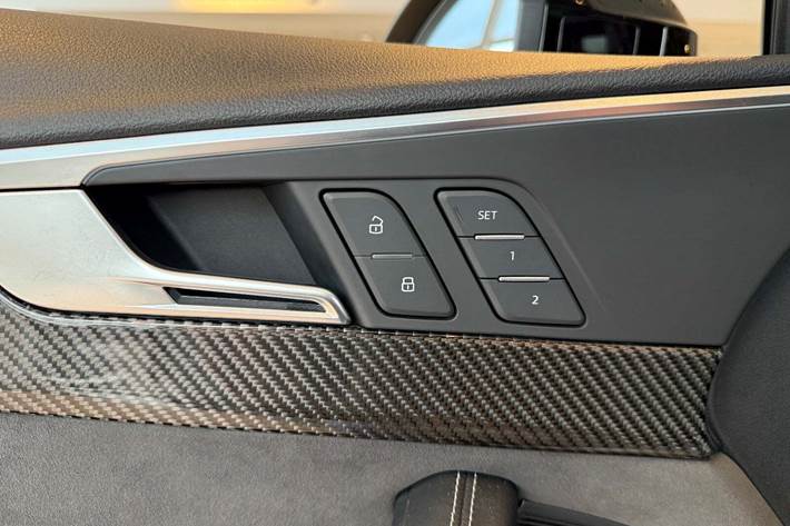 Sort Audi RS4 fra 2018