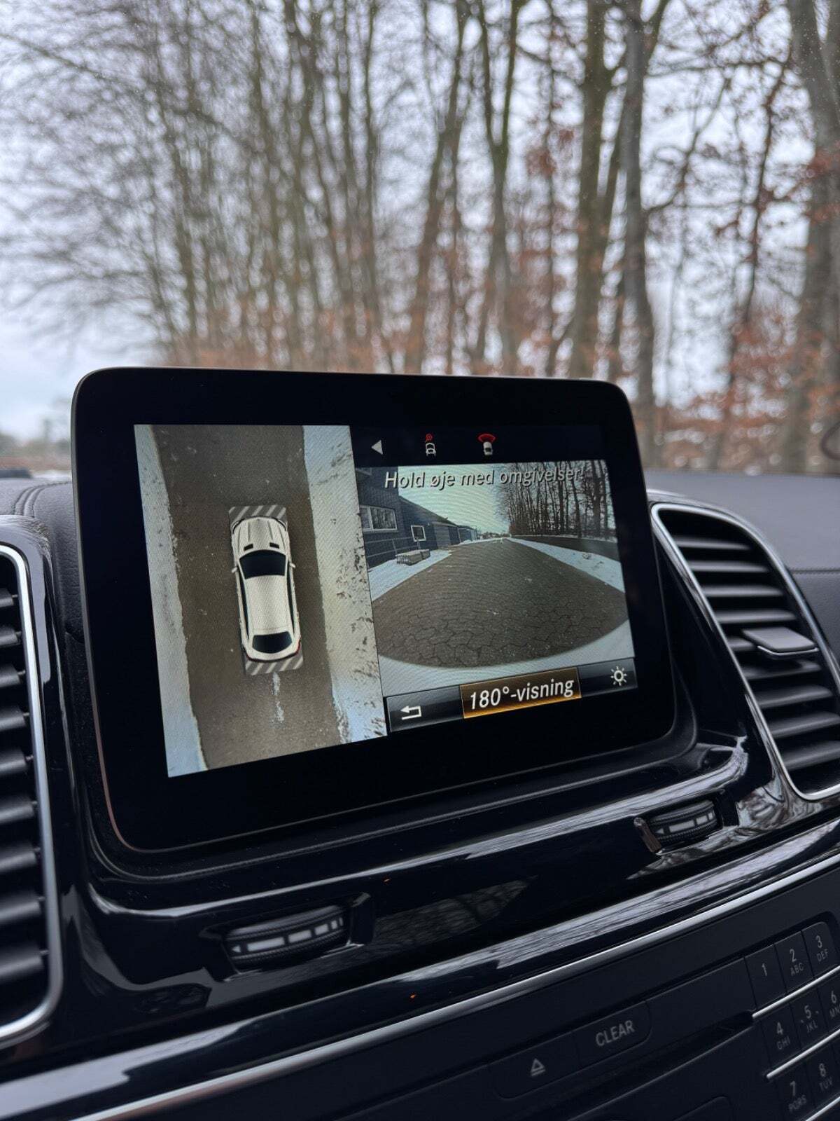 Hvid Mercedes GLE350 d fra 2016