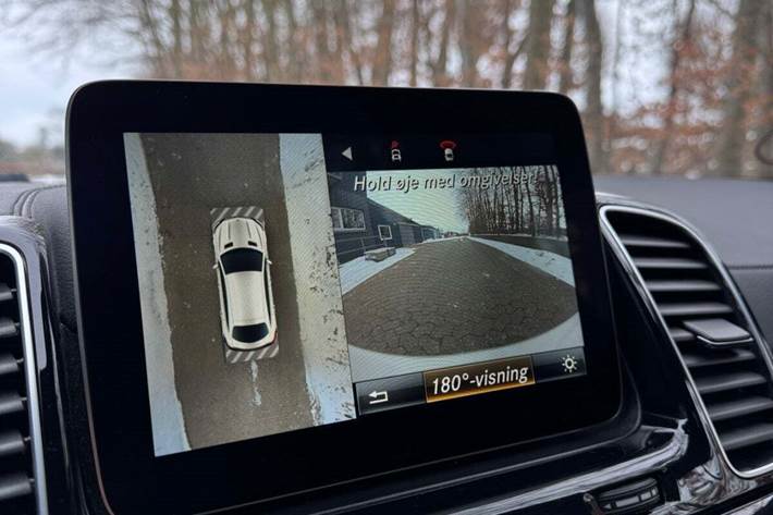 Hvid Mercedes GLE350 d fra 2016