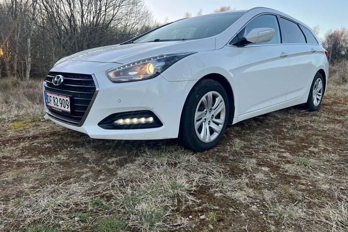 undefined Hyundai i40 fra 2016 set udefra