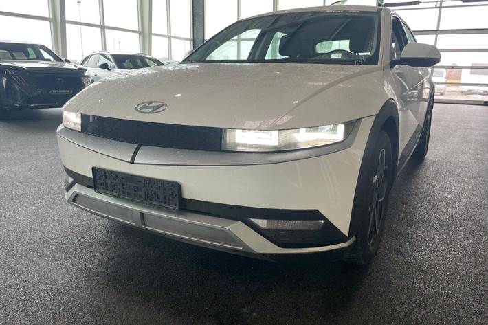 Hvid Hyundai Ioniq 5 fra 2023