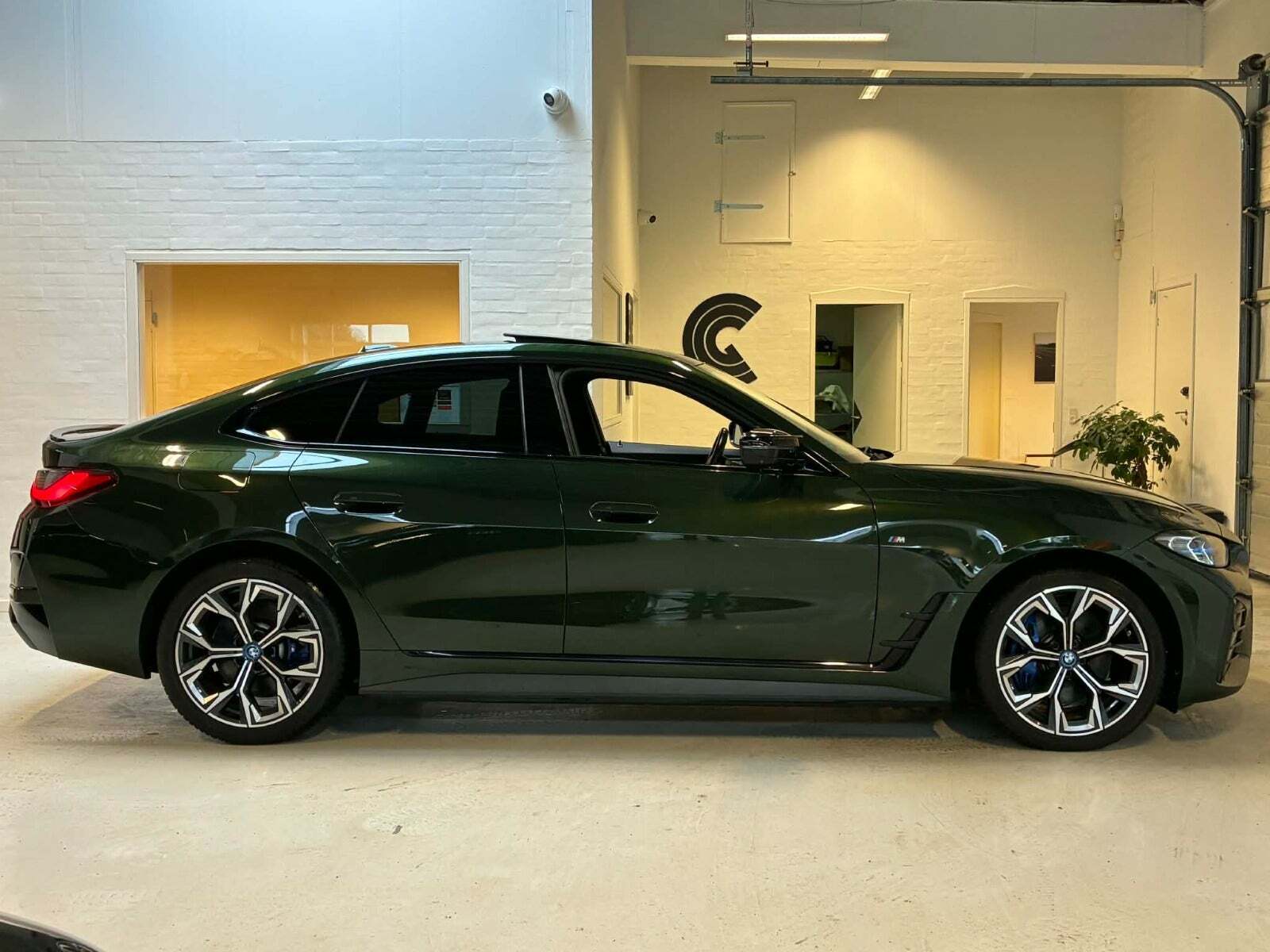 BMW i4 M50 Fully Charged xDrive