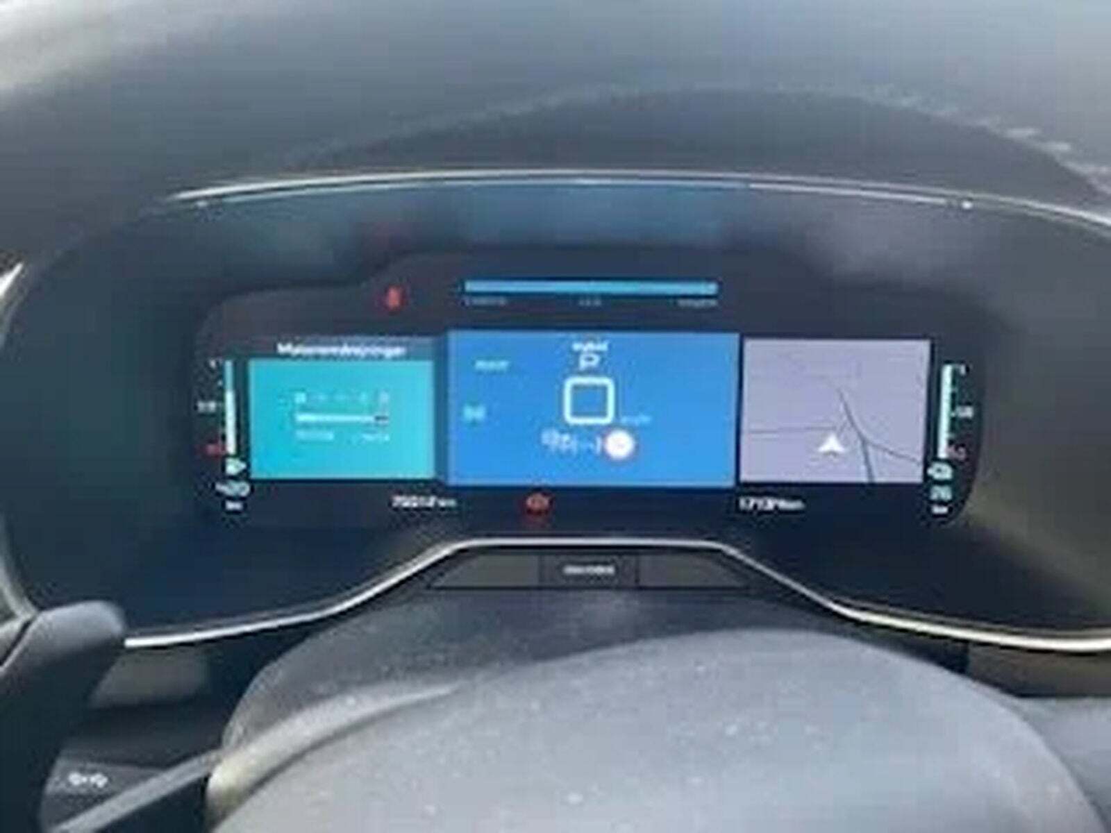 Citroën C5 Aircross 1,6 Hybrid Shine Sport EAT8