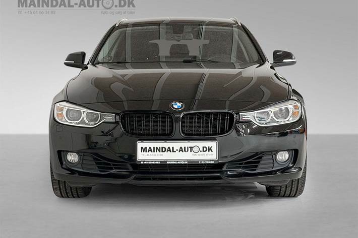 Sort BMW 330d fra 2014