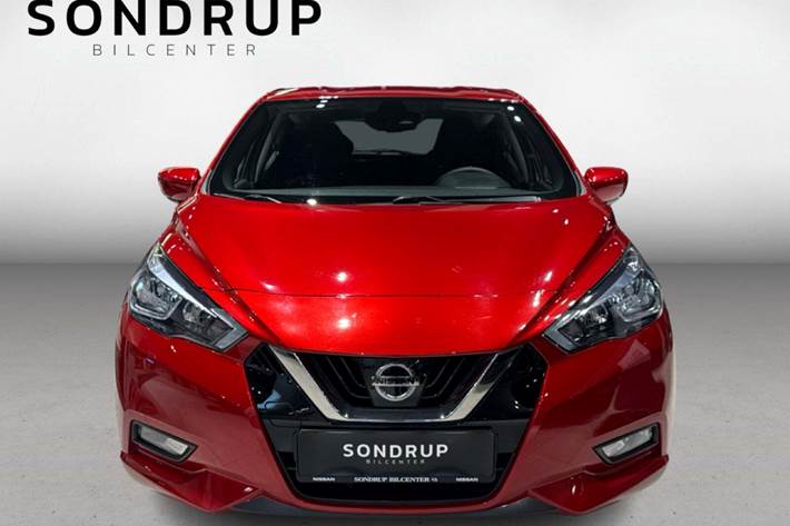 Rød Nissan Micra fra 2018