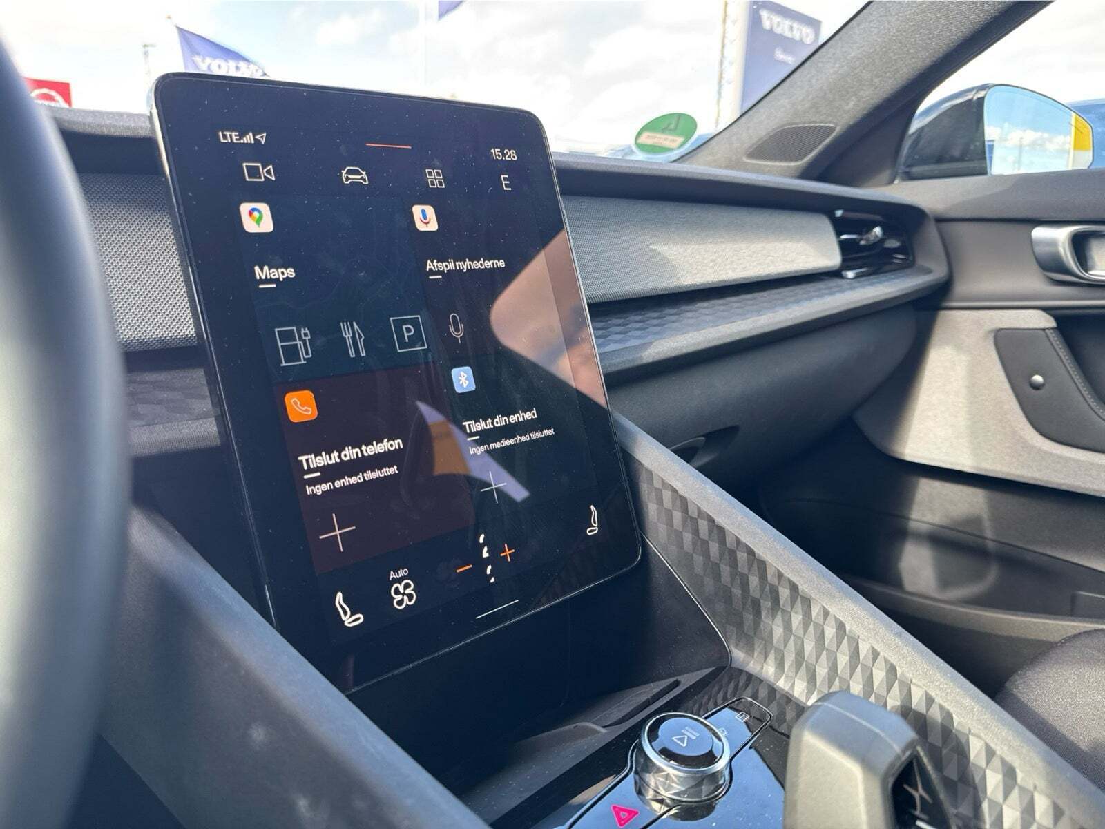 Sort Polestar 2 fra 2023