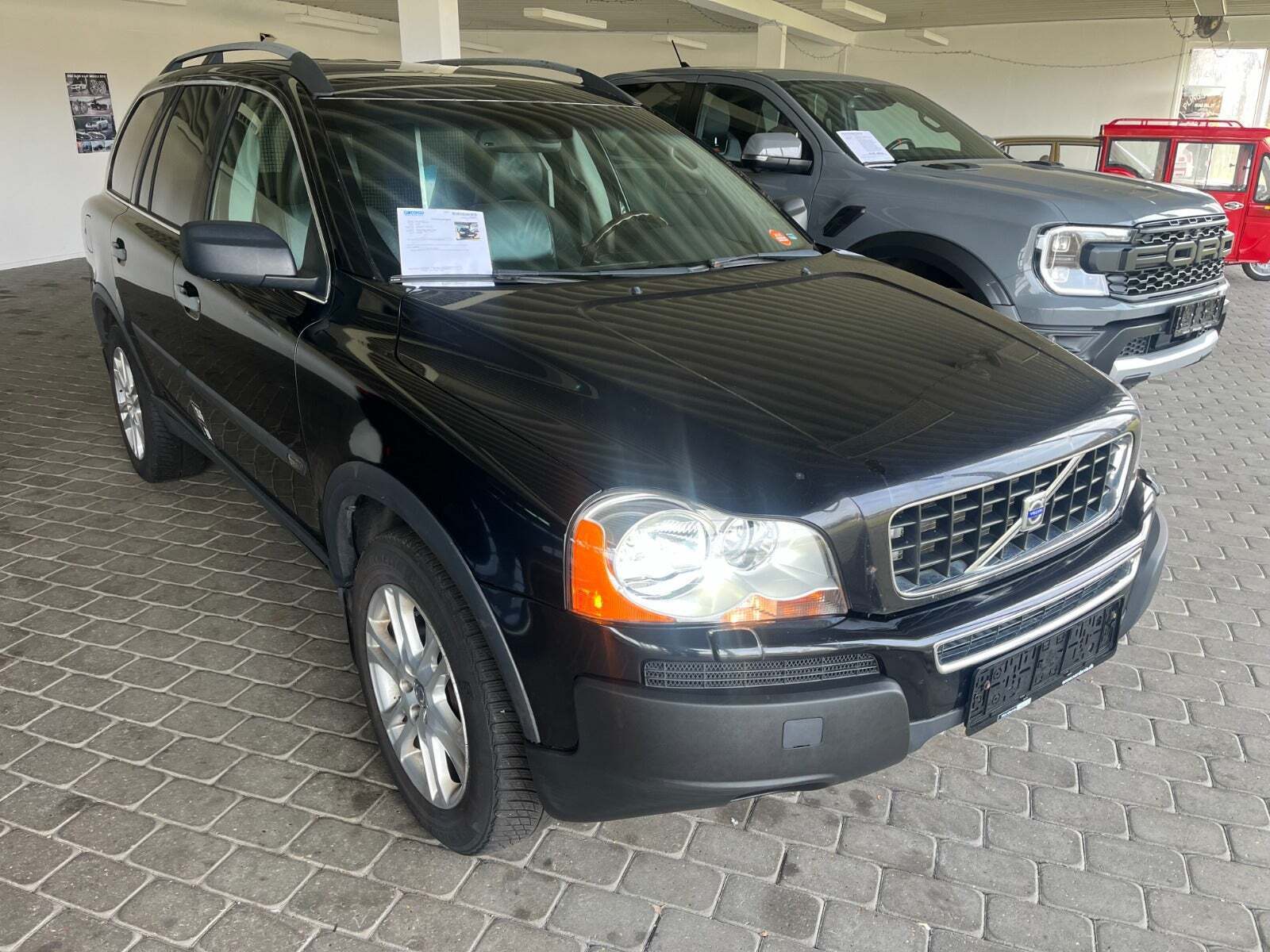 Sort Volvo XC90 fra 2005