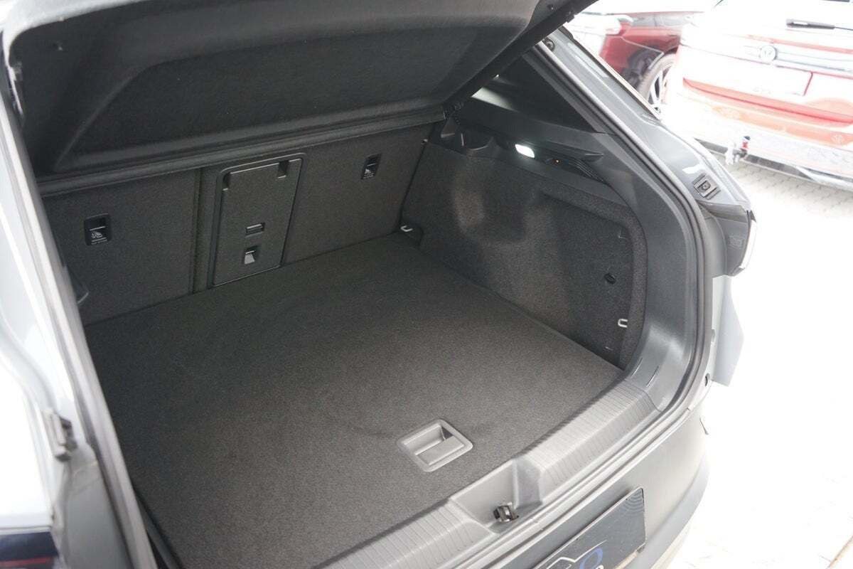 Grå VW ID.4 fra 2025