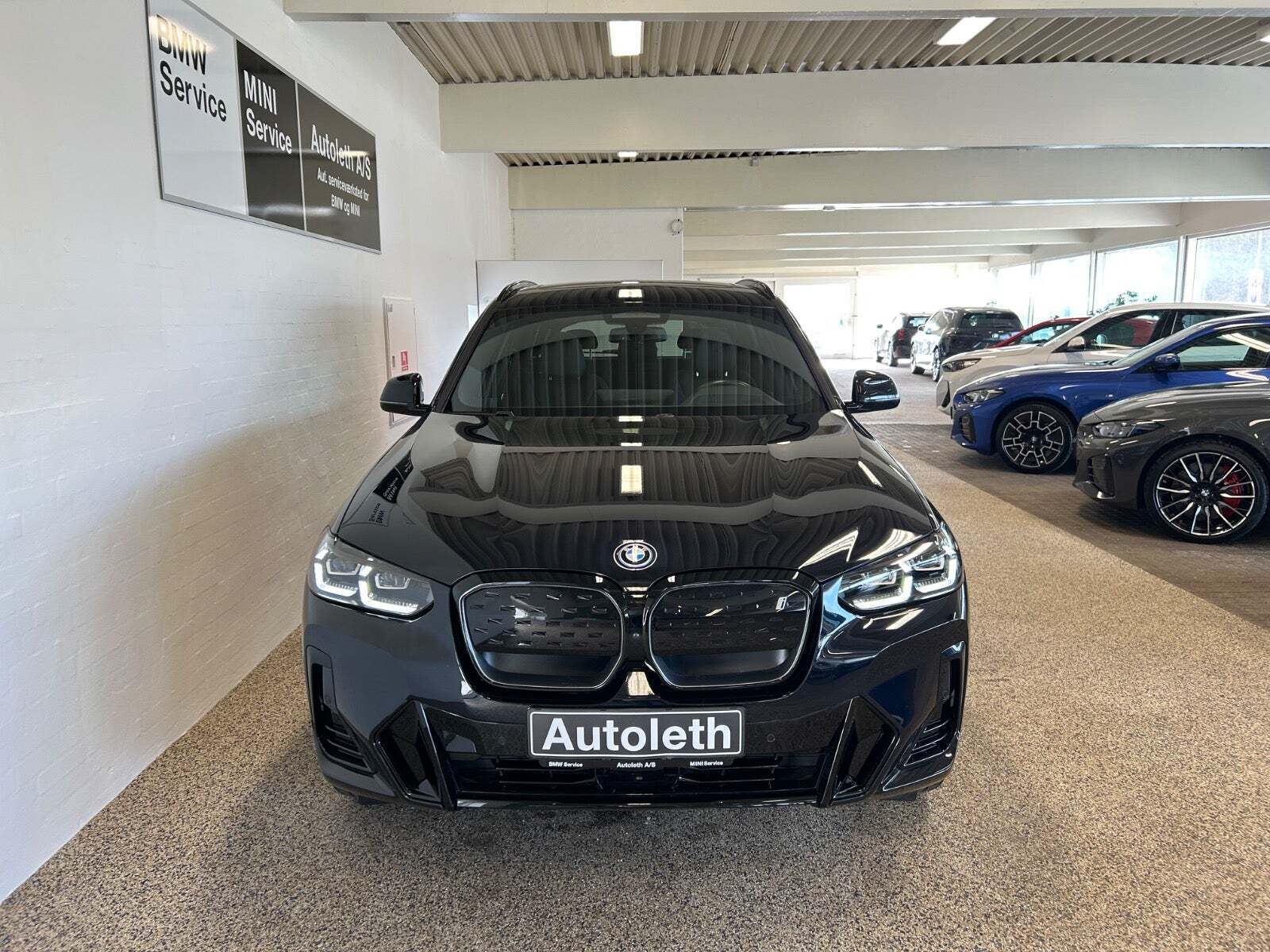 BMW iX3 Charged Plus M-Sport