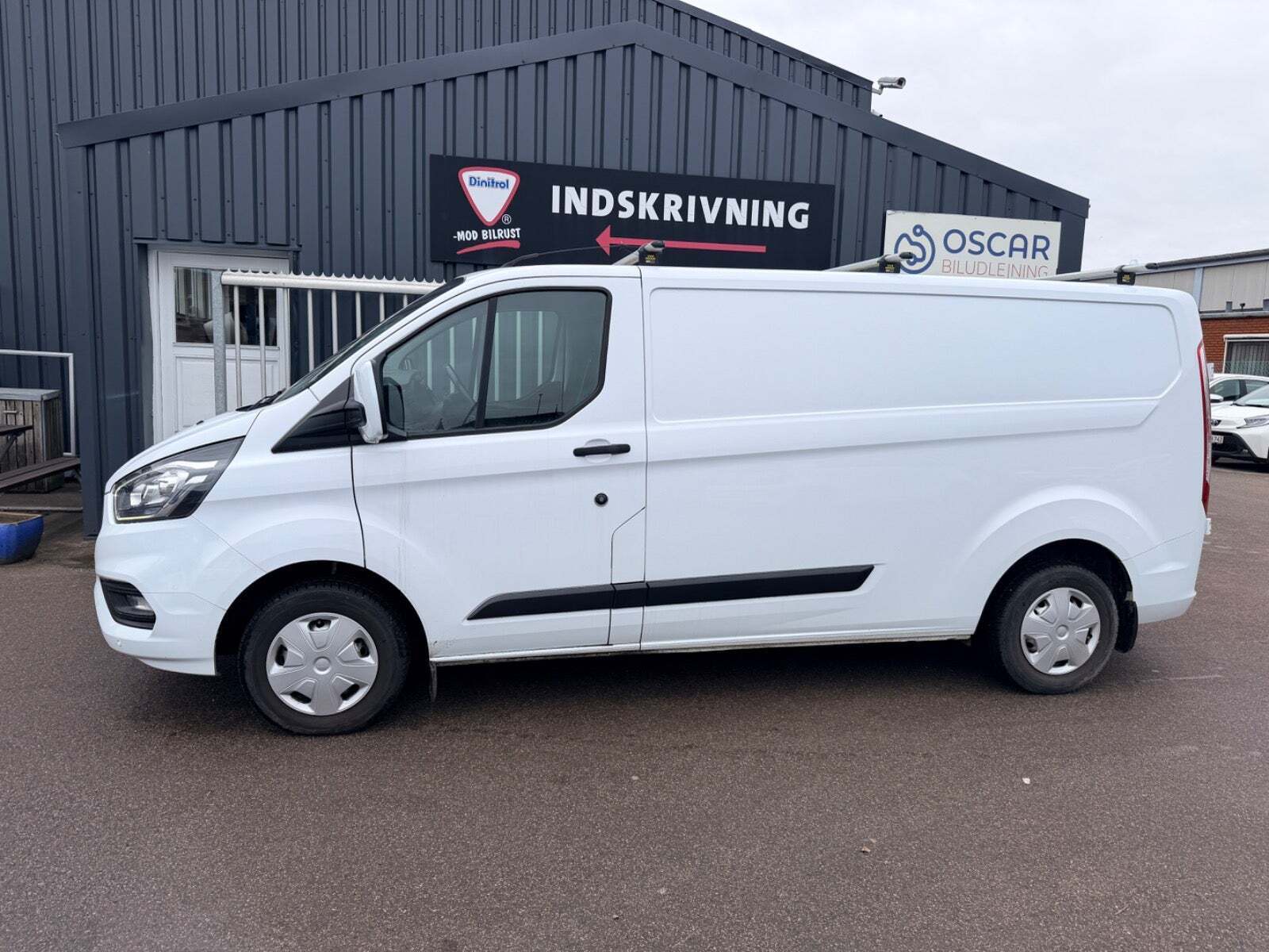 Hvid Ford Transit Custom 300 L2 fra 2019