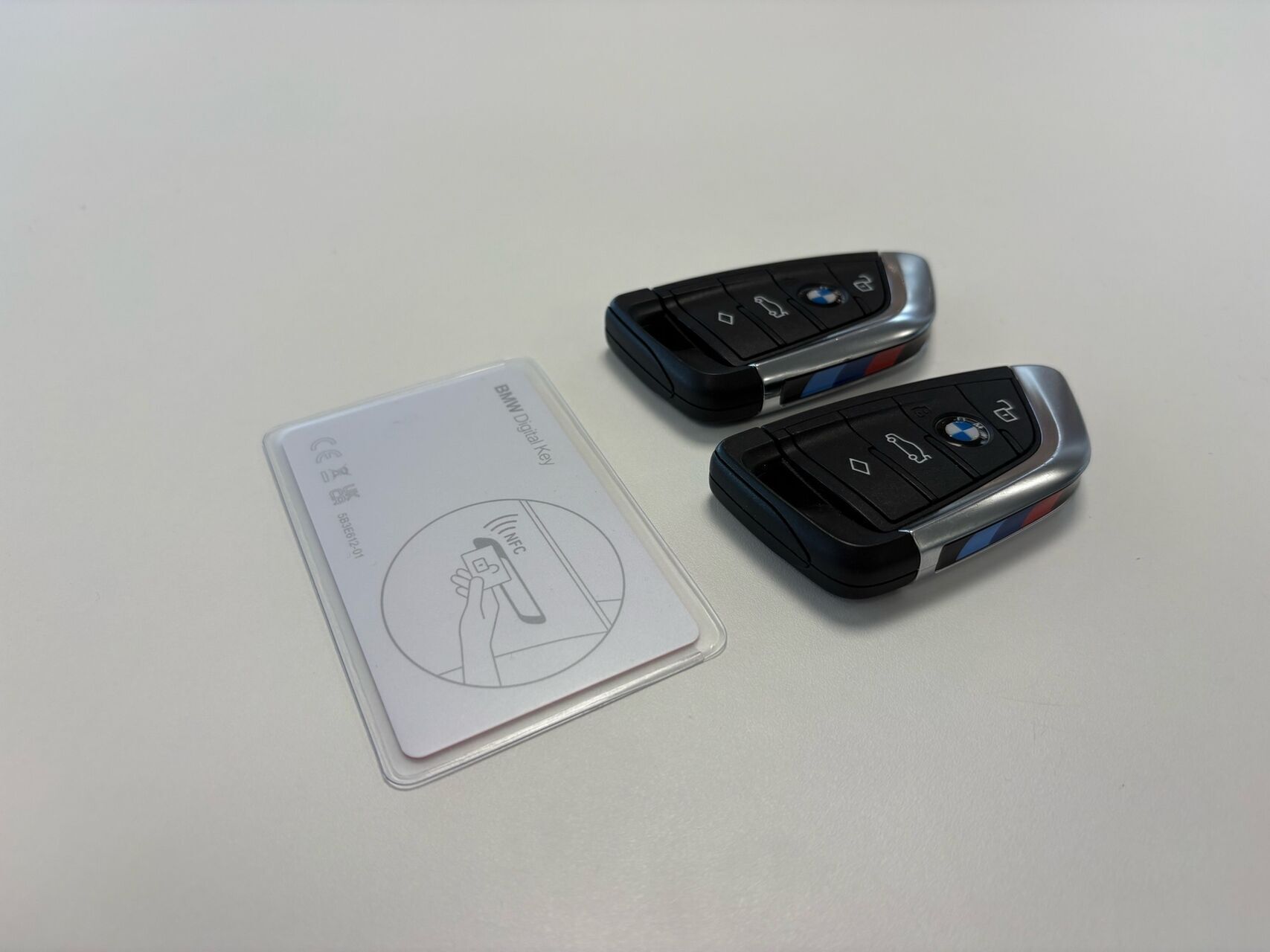 Hvid BMW i4 fra 2023